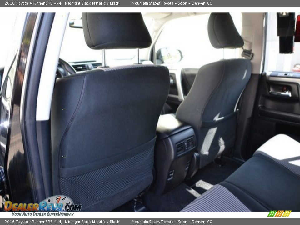 2016 Toyota 4Runner SR5 4x4 Midnight Black Metallic / Black Photo #19