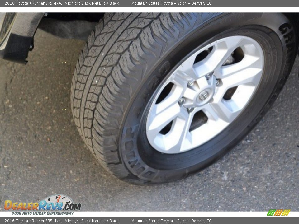 2016 Toyota 4Runner SR5 4x4 Midnight Black Metallic / Black Photo #28