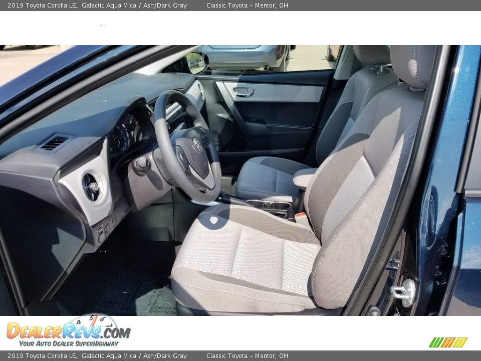 Ash/Dark Gray Interior - 2019 Toyota Corolla LE Photo #3