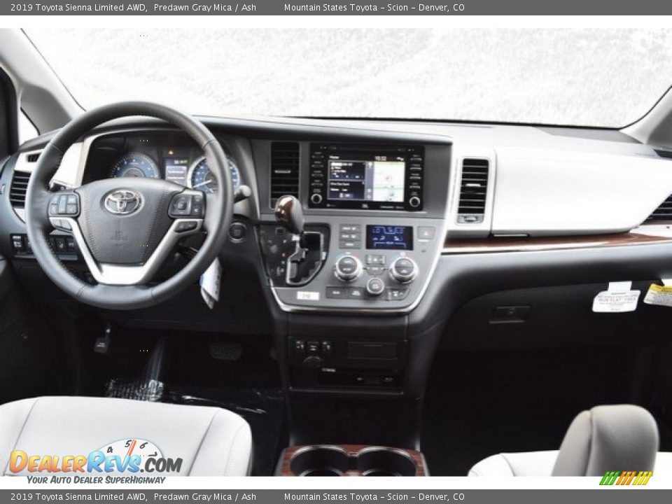 Dashboard of 2019 Toyota Sienna Limited AWD Photo #8