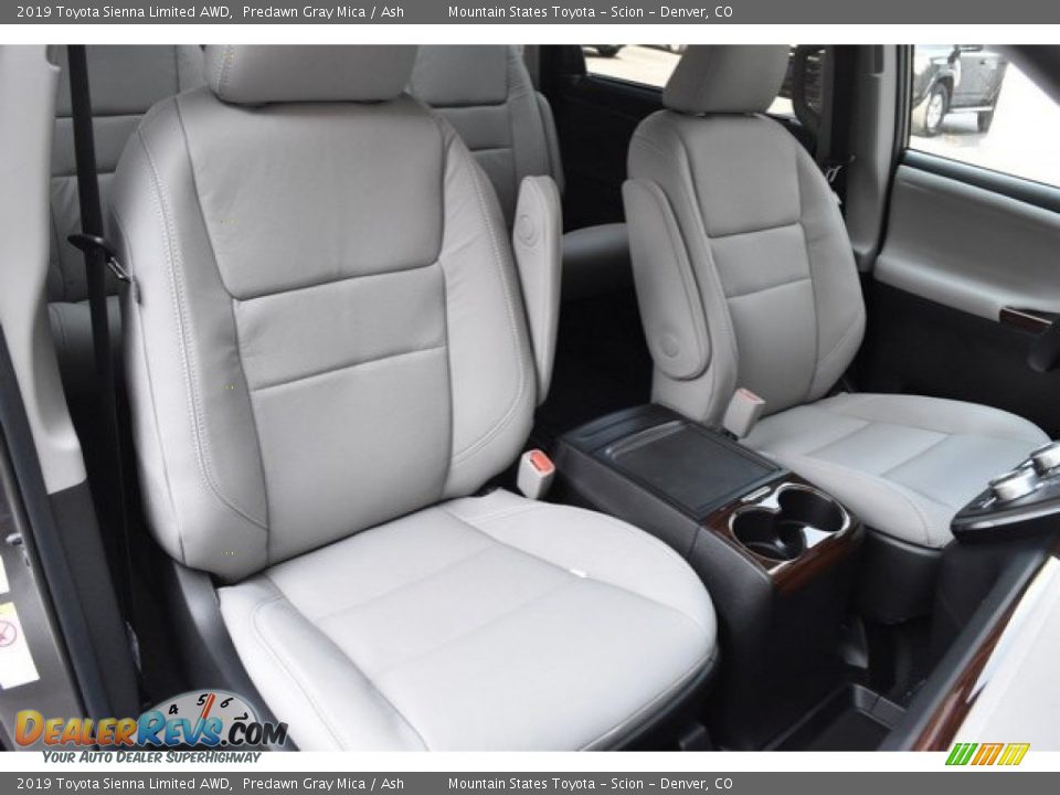 Front Seat of 2019 Toyota Sienna Limited AWD Photo #13