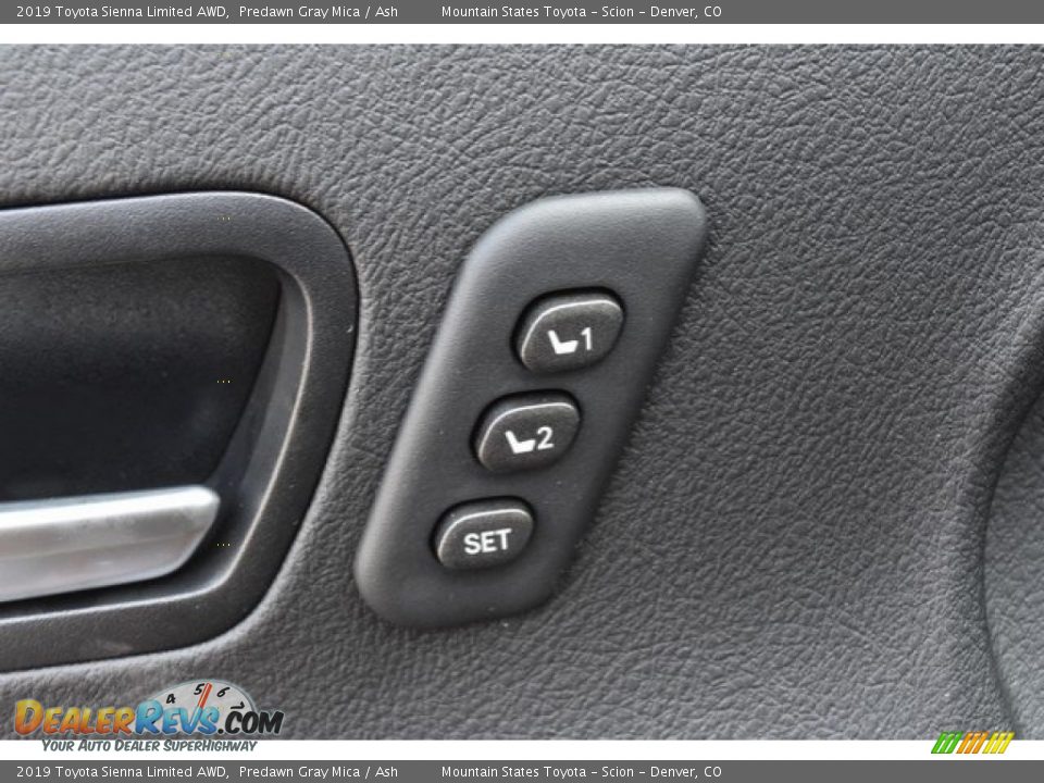 2019 Toyota Sienna Limited AWD Predawn Gray Mica / Ash Photo #29