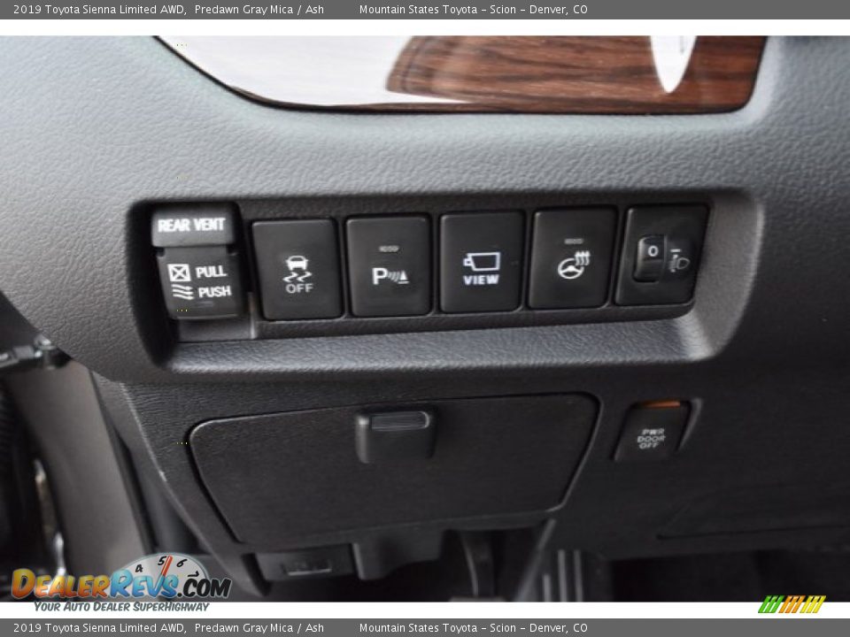 2019 Toyota Sienna Limited AWD Predawn Gray Mica / Ash Photo #30