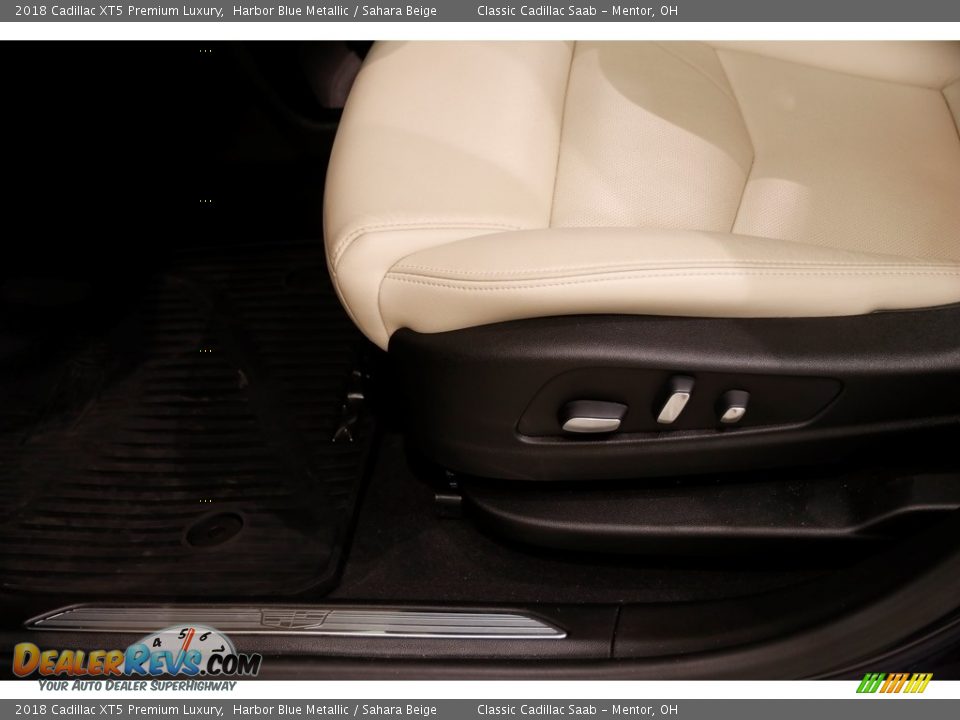 2018 Cadillac XT5 Premium Luxury Harbor Blue Metallic / Sahara Beige Photo #6