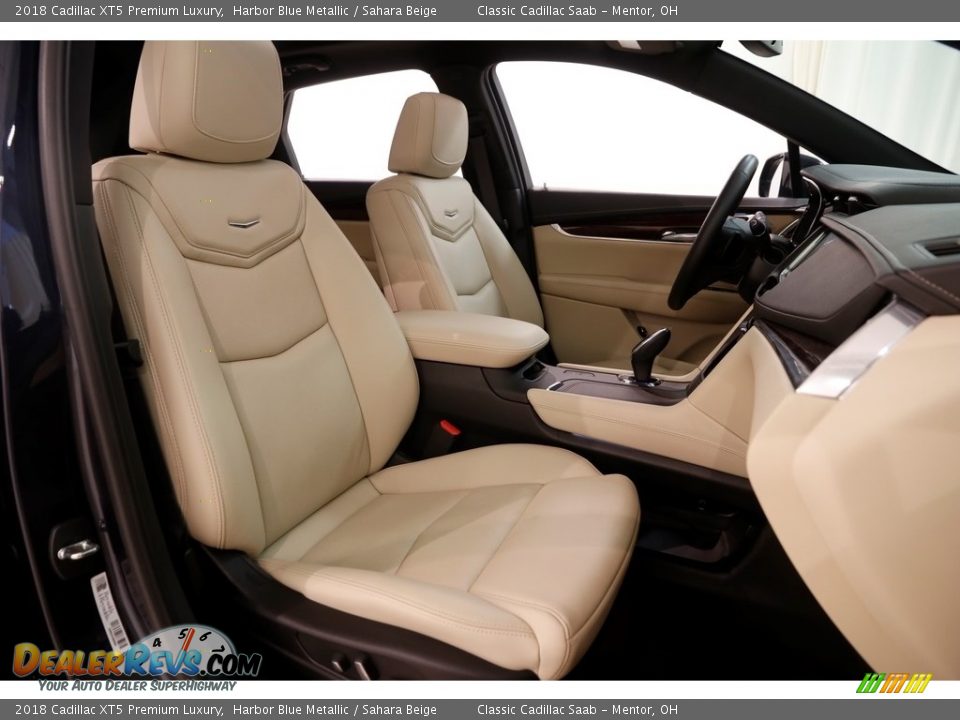 2018 Cadillac XT5 Premium Luxury Harbor Blue Metallic / Sahara Beige Photo #33