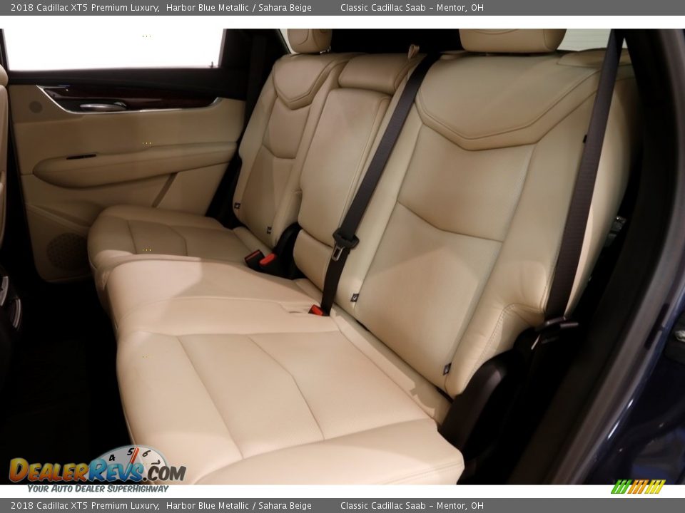 2018 Cadillac XT5 Premium Luxury Harbor Blue Metallic / Sahara Beige Photo #36