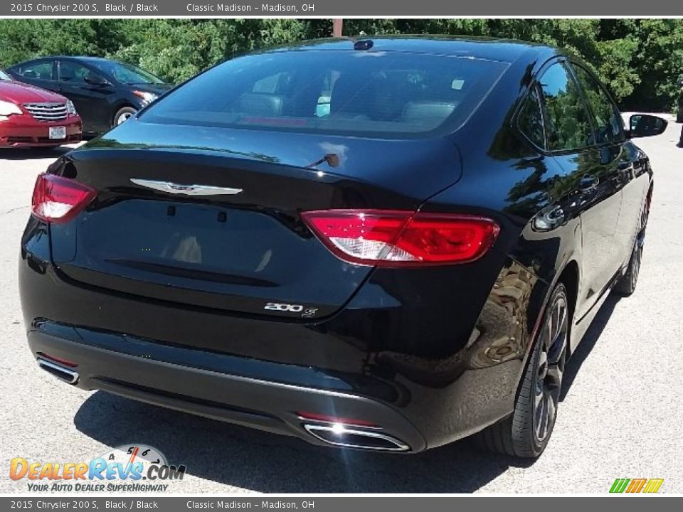 2015 Chrysler 200 S Black / Black Photo #1