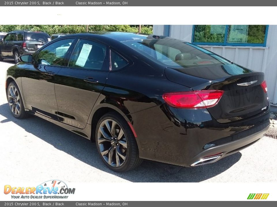 2015 Chrysler 200 S Black / Black Photo #3
