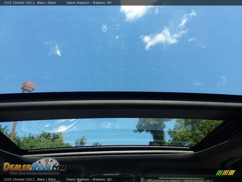 2015 Chrysler 200 S Black / Black Photo #14