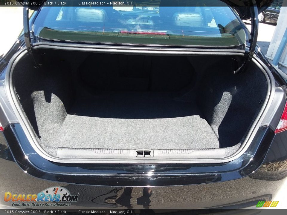 2015 Chrysler 200 S Black / Black Photo #16