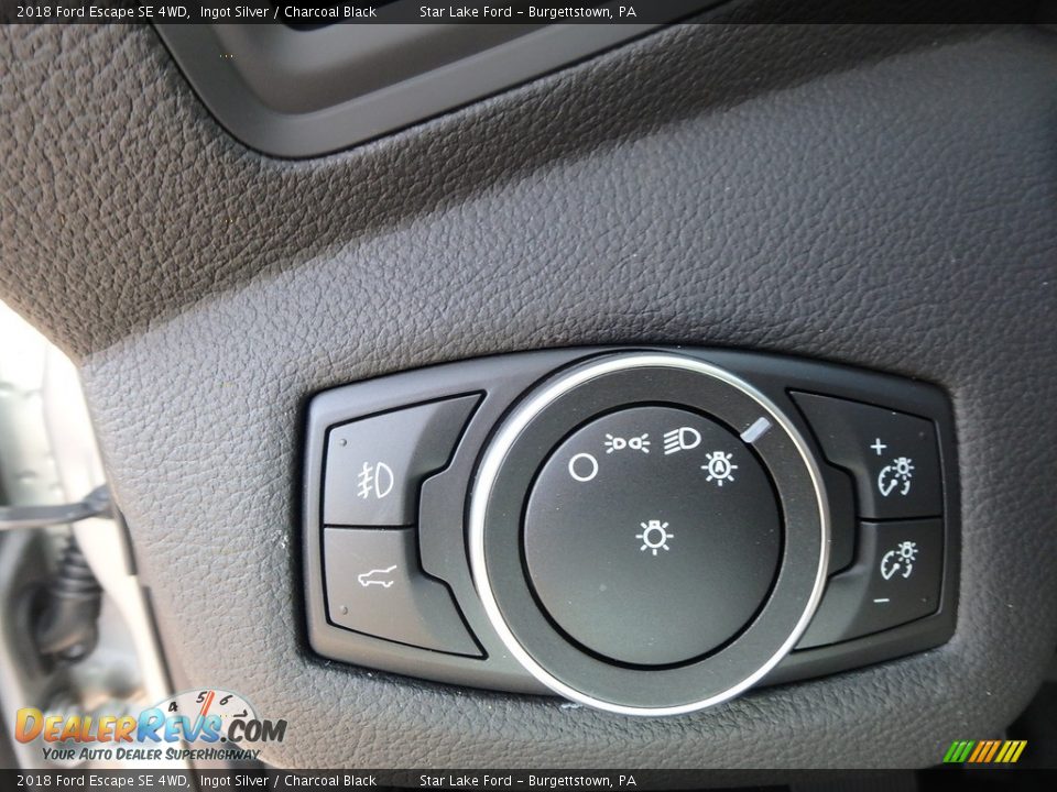 2018 Ford Escape SE 4WD Ingot Silver / Charcoal Black Photo #17
