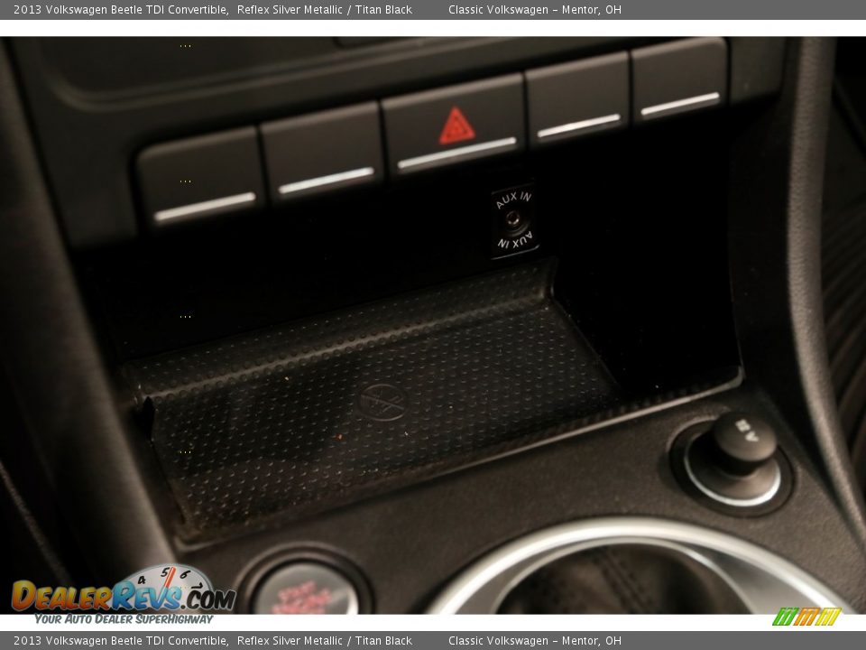 2013 Volkswagen Beetle TDI Convertible Reflex Silver Metallic / Titan Black Photo #13