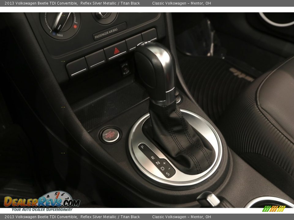 2013 Volkswagen Beetle TDI Convertible Reflex Silver Metallic / Titan Black Photo #19