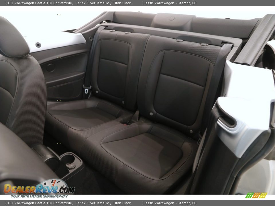 2013 Volkswagen Beetle TDI Convertible Reflex Silver Metallic / Titan Black Photo #23