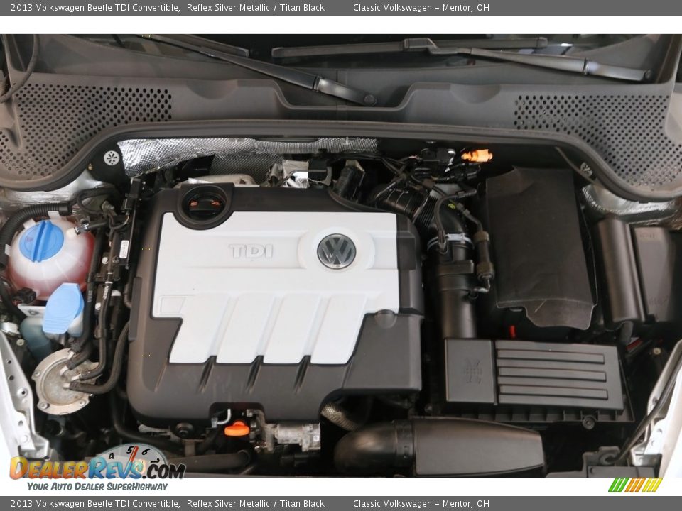 2013 Volkswagen Beetle TDI Convertible Reflex Silver Metallic / Titan Black Photo #25