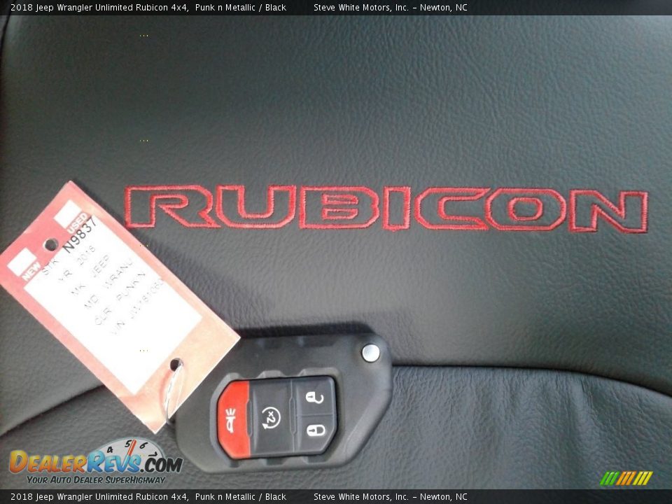 2018 Jeep Wrangler Unlimited Rubicon 4x4 Punk n Metallic / Black Photo #32