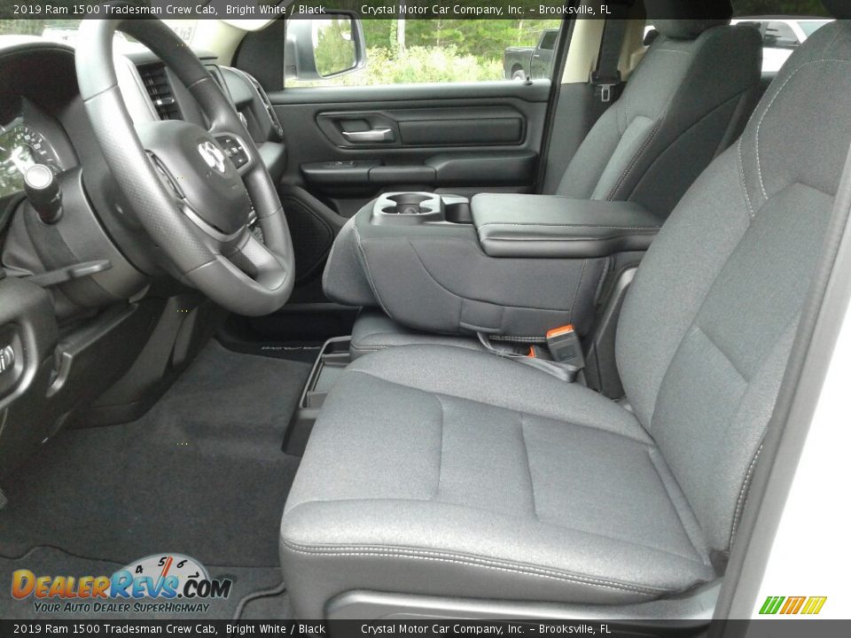 2019 Ram 1500 Tradesman Crew Cab Bright White / Black Photo #9