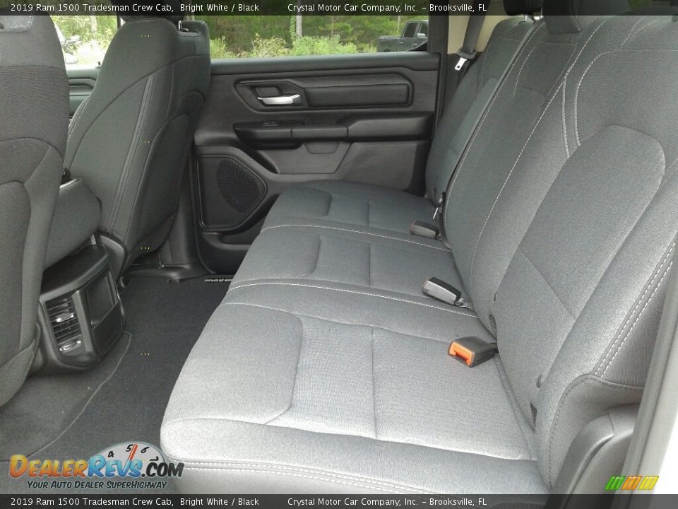 2019 Ram 1500 Tradesman Crew Cab Bright White / Black Photo #10