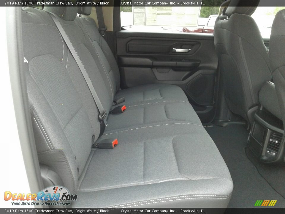2019 Ram 1500 Tradesman Crew Cab Bright White / Black Photo #11