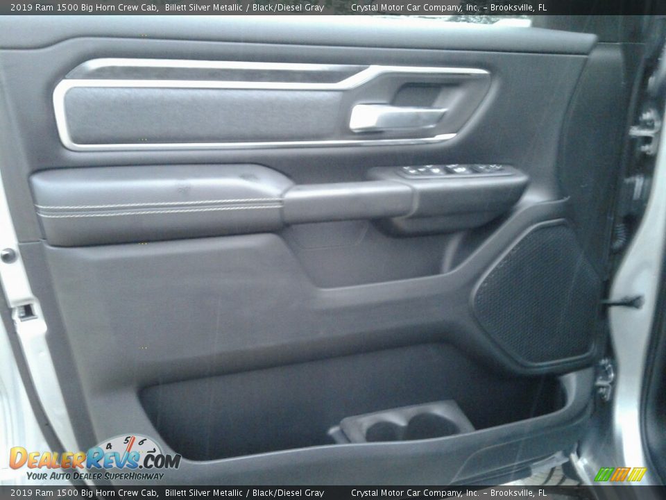 2019 Ram 1500 Big Horn Crew Cab Billett Silver Metallic / Black/Diesel Gray Photo #17