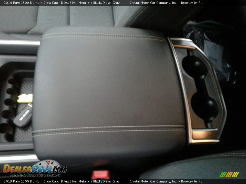 2019 Ram 1500 Big Horn Crew Cab Billett Silver Metallic / Black/Diesel Gray Photo #18