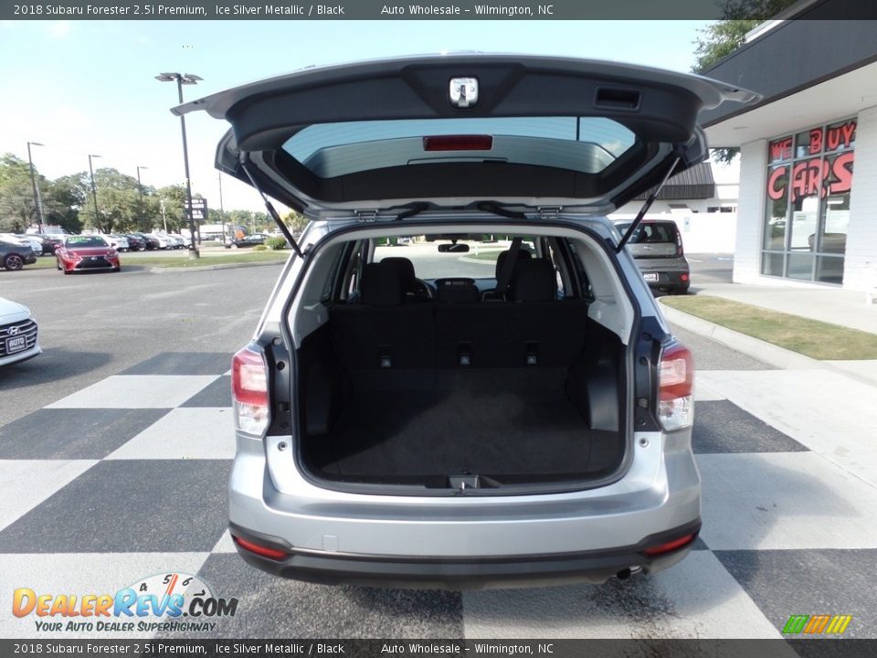 2018 Subaru Forester 2.5i Premium Ice Silver Metallic / Black Photo #5