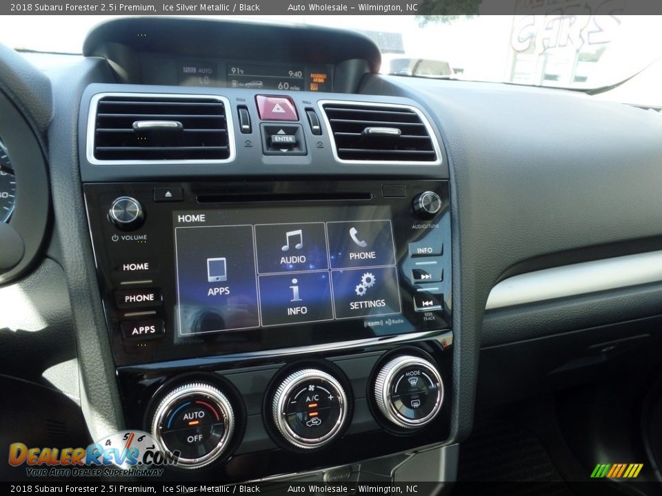 2018 Subaru Forester 2.5i Premium Ice Silver Metallic / Black Photo #17