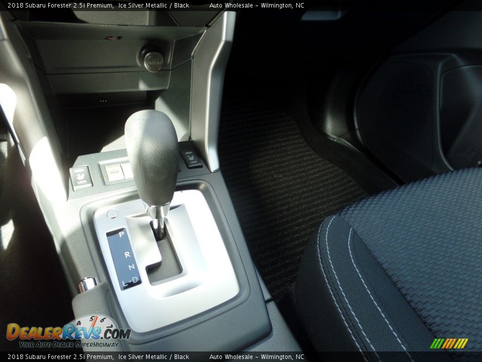 2018 Subaru Forester 2.5i Premium Ice Silver Metallic / Black Photo #19