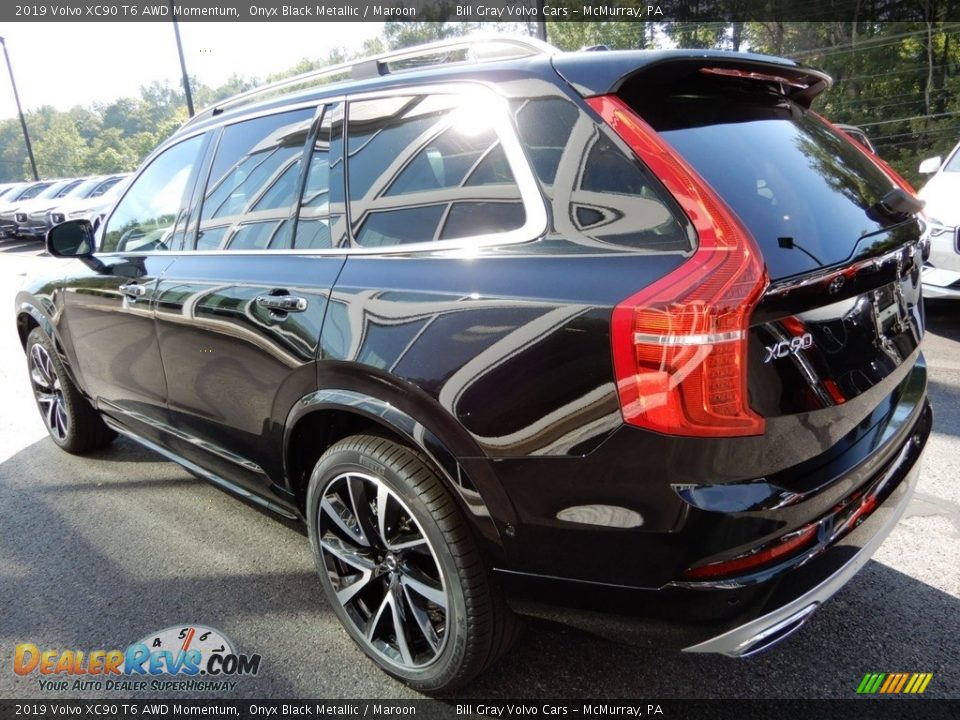 2019 Volvo XC90 T6 AWD Momentum Onyx Black Metallic / Maroon Photo #4
