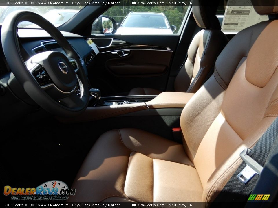 2019 Volvo XC90 T6 AWD Momentum Onyx Black Metallic / Maroon Photo #7
