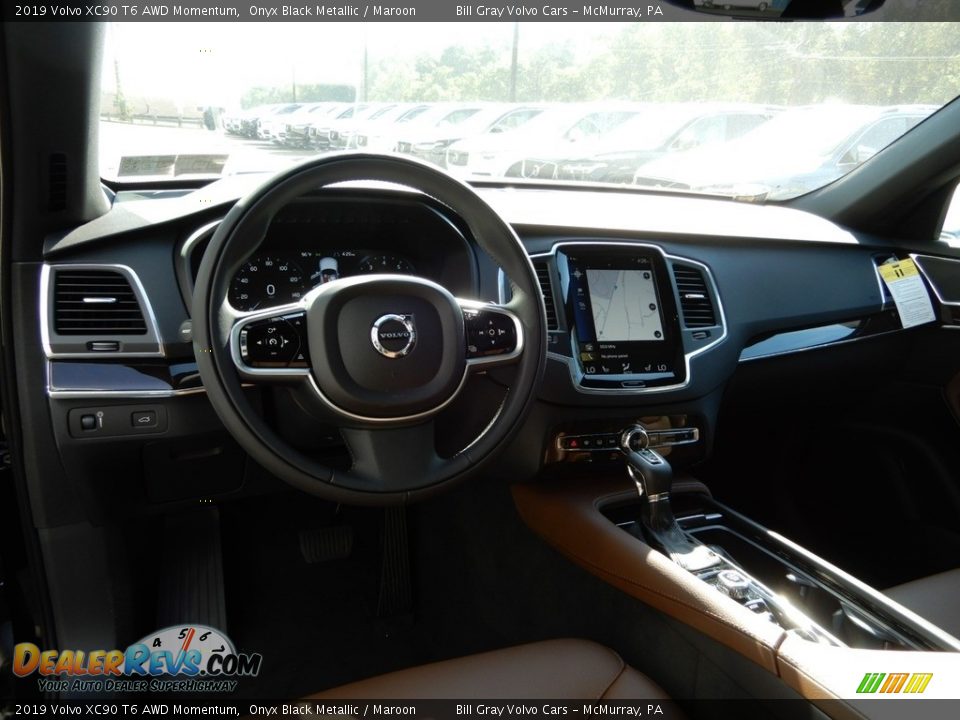 2019 Volvo XC90 T6 AWD Momentum Onyx Black Metallic / Maroon Photo #9