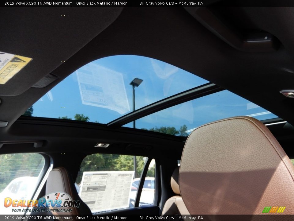 2019 Volvo XC90 T6 AWD Momentum Onyx Black Metallic / Maroon Photo #12