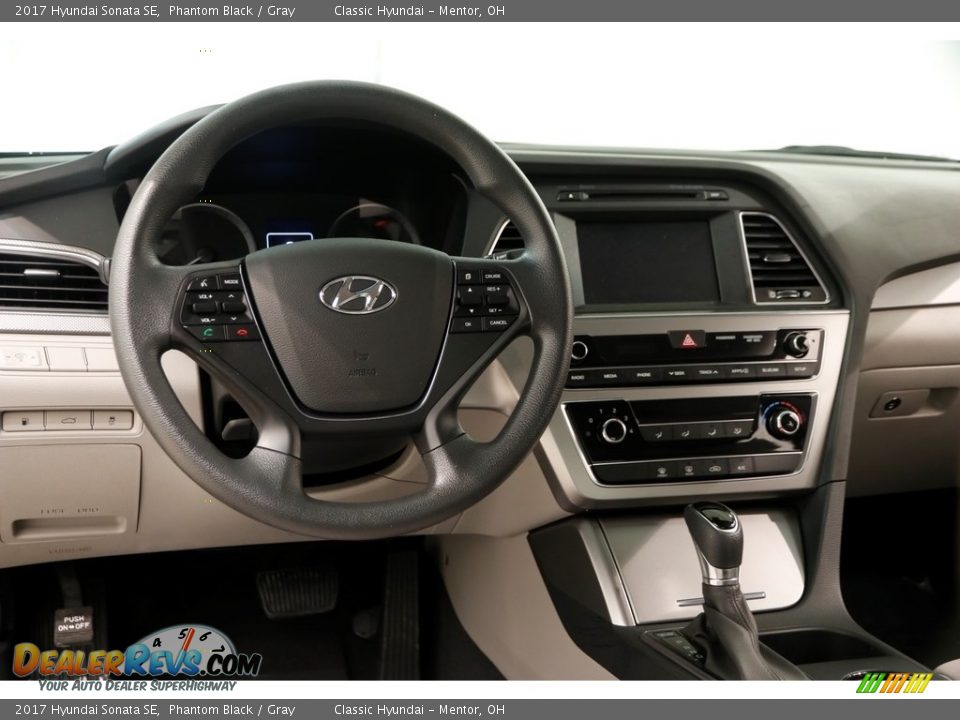 2017 Hyundai Sonata SE Phantom Black / Gray Photo #6
