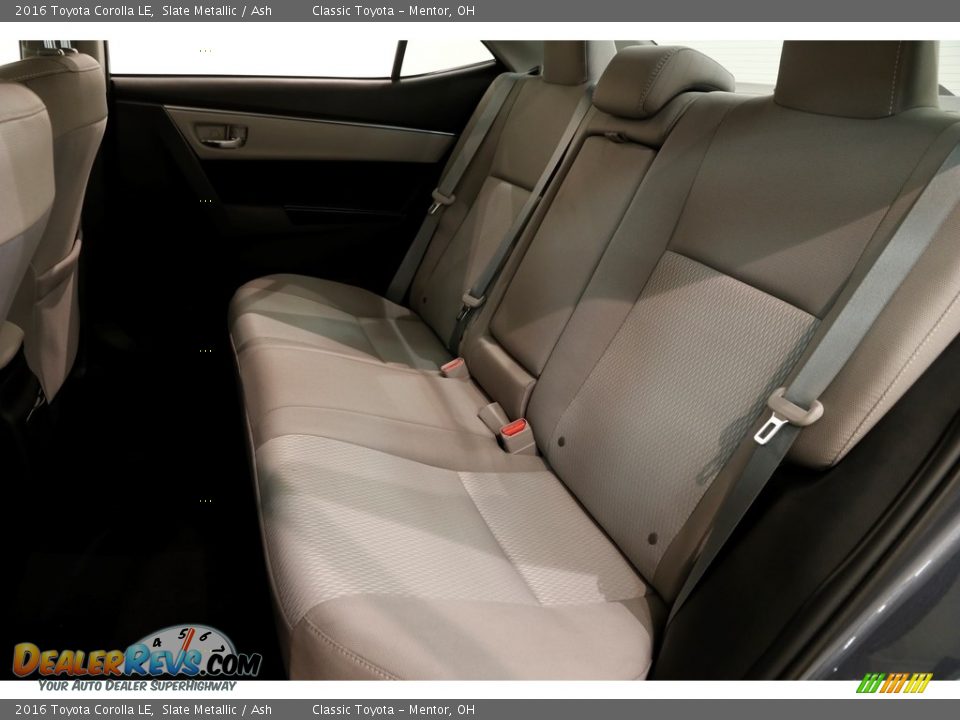 2016 Toyota Corolla LE Slate Metallic / Ash Photo #15