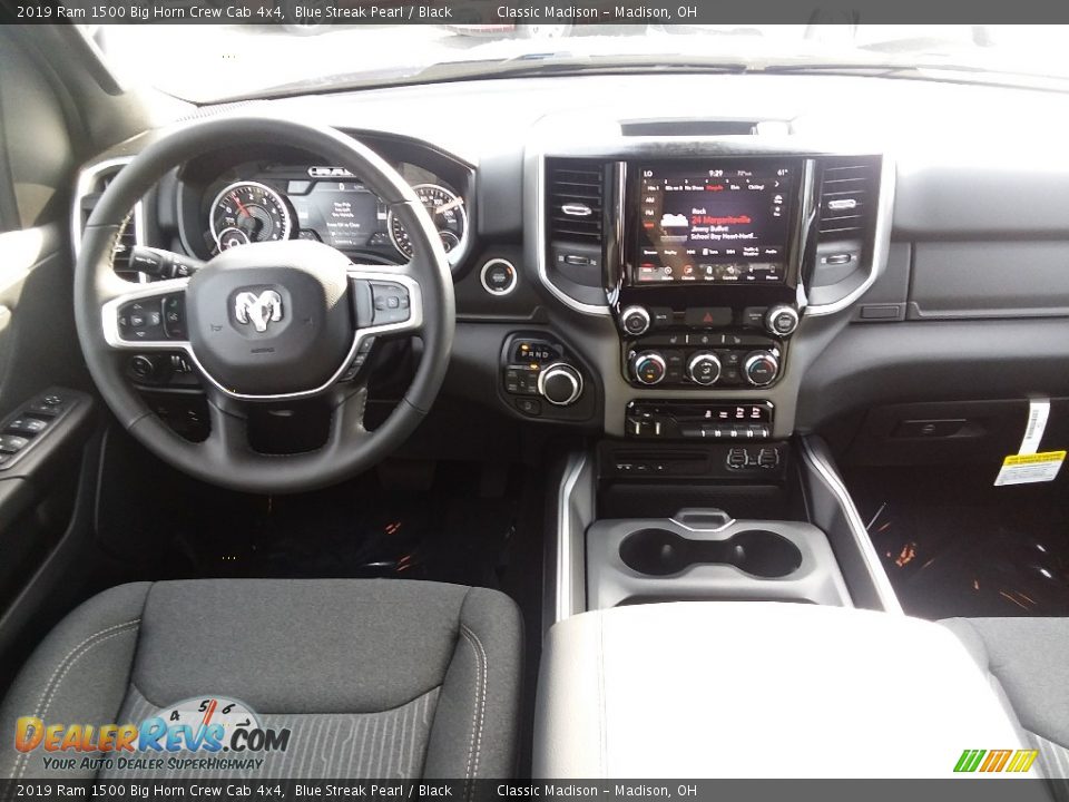 2019 Ram 1500 Big Horn Crew Cab 4x4 Blue Streak Pearl / Black Photo #5