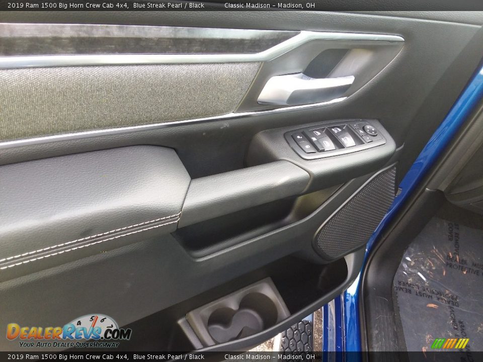 2019 Ram 1500 Big Horn Crew Cab 4x4 Blue Streak Pearl / Black Photo #7