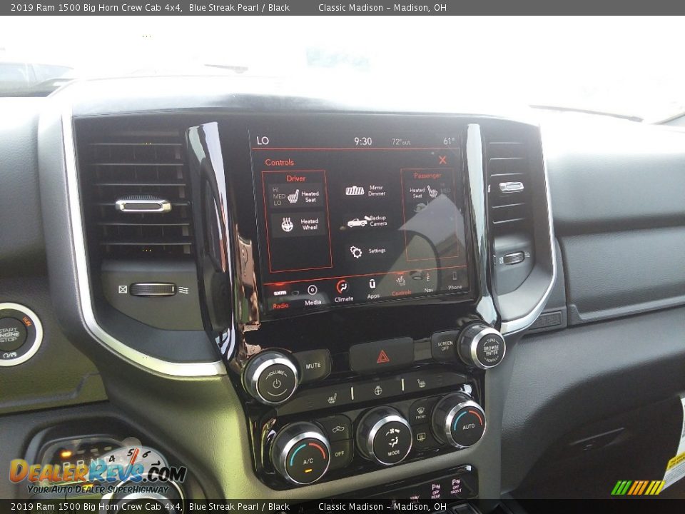 2019 Ram 1500 Big Horn Crew Cab 4x4 Blue Streak Pearl / Black Photo #10