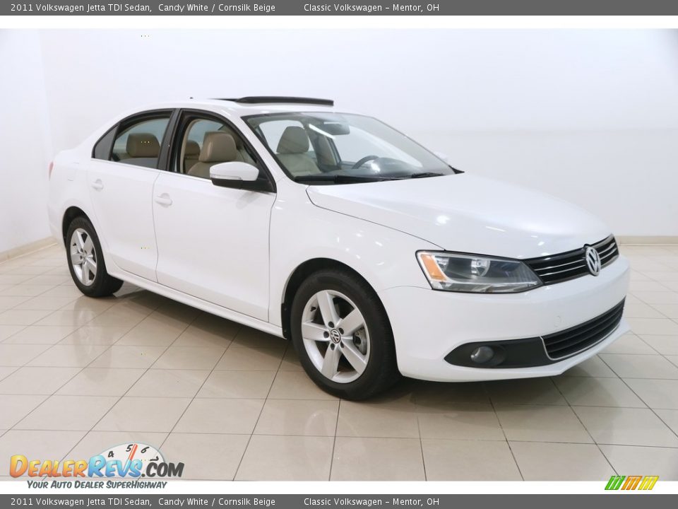 2011 Volkswagen Jetta TDI Sedan Candy White / Cornsilk Beige Photo #1