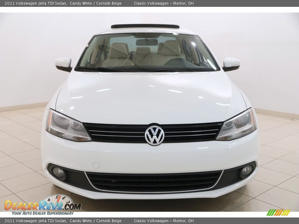 2011 Volkswagen Jetta TDI Sedan Candy White / Cornsilk Beige Photo #2