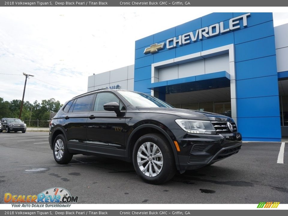 2018 Volkswagen Tiguan S Deep Black Pearl / Titan Black Photo #1