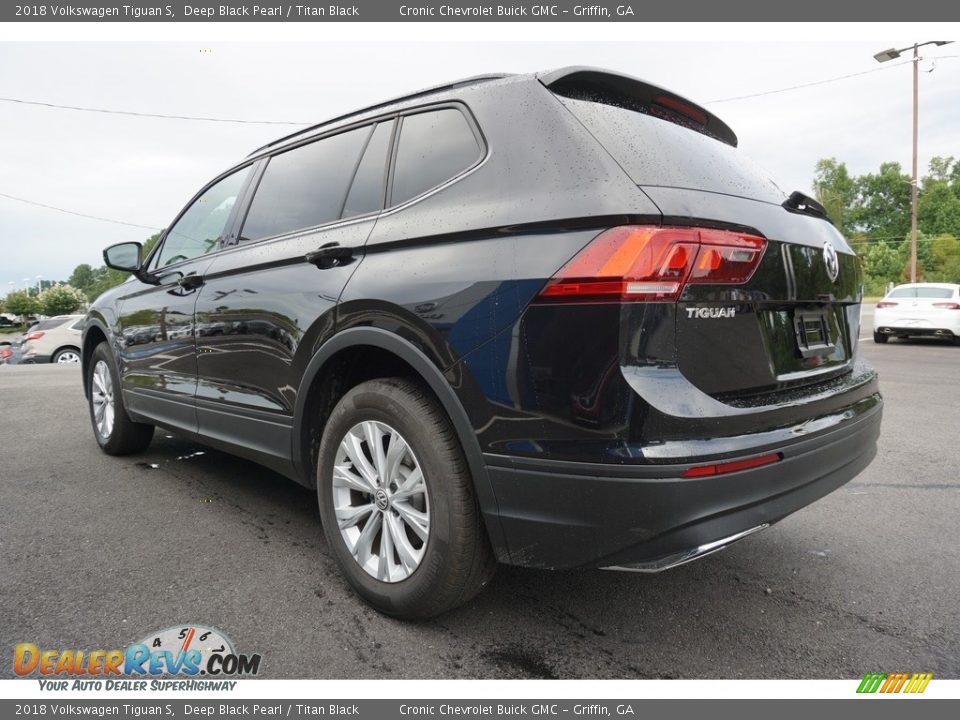 2018 Volkswagen Tiguan S Deep Black Pearl / Titan Black Photo #9