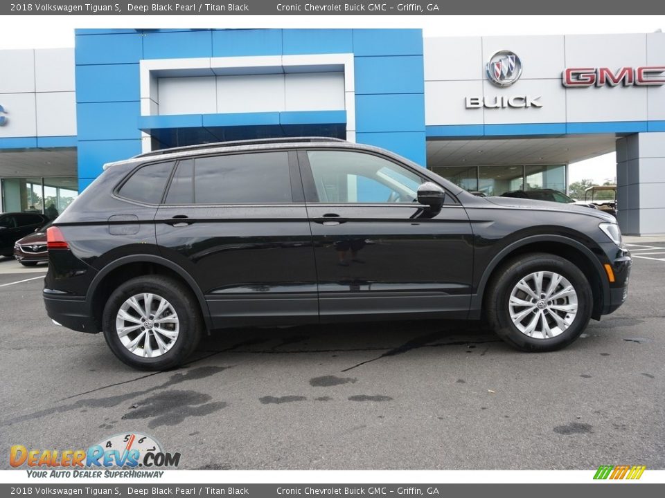 2018 Volkswagen Tiguan S Deep Black Pearl / Titan Black Photo #12