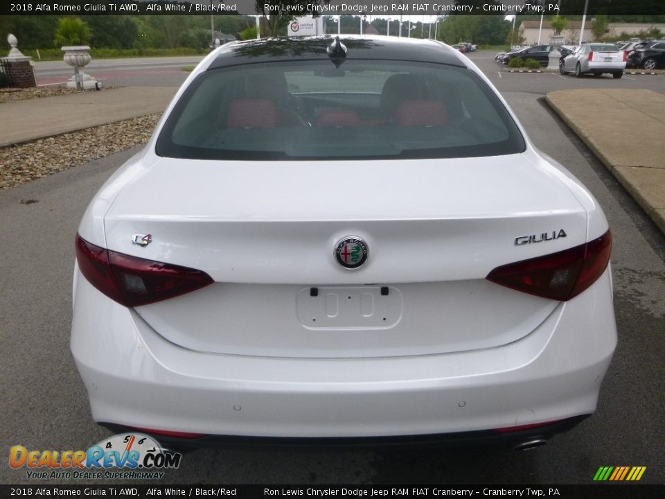 2018 Alfa Romeo Giulia Ti AWD Alfa White / Black/Red Photo #6