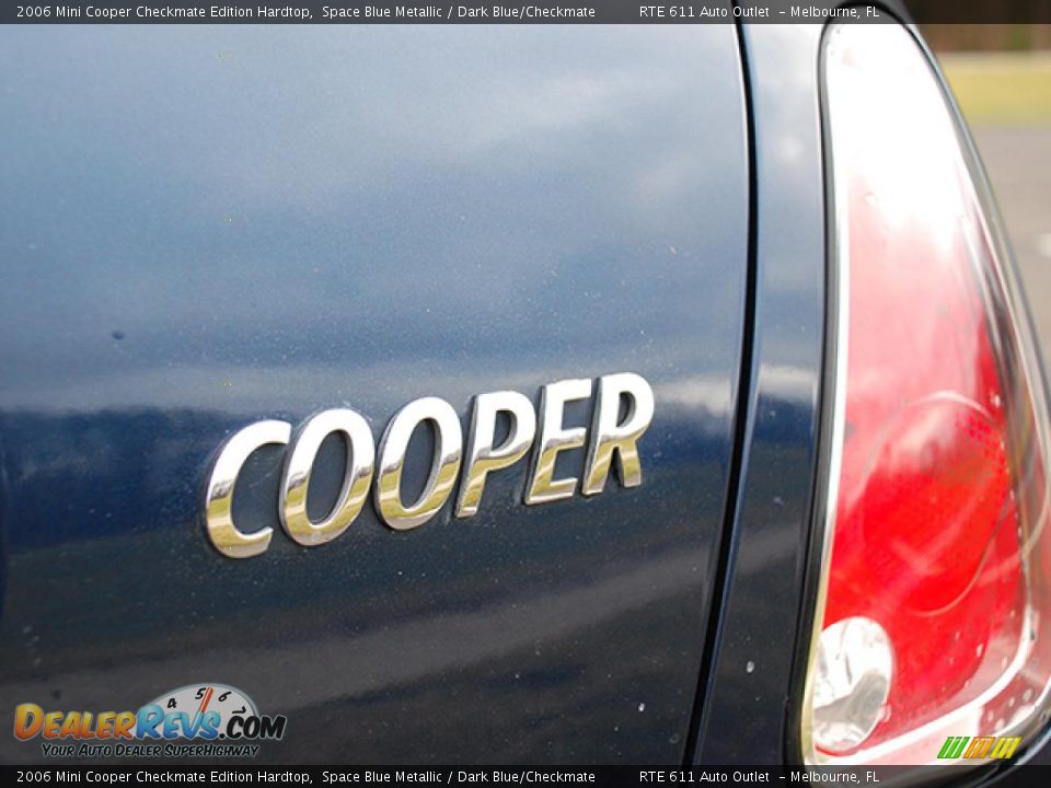 2006 Mini Cooper Checkmate Edition Hardtop Space Blue Metallic / Dark Blue/Checkmate Photo #20