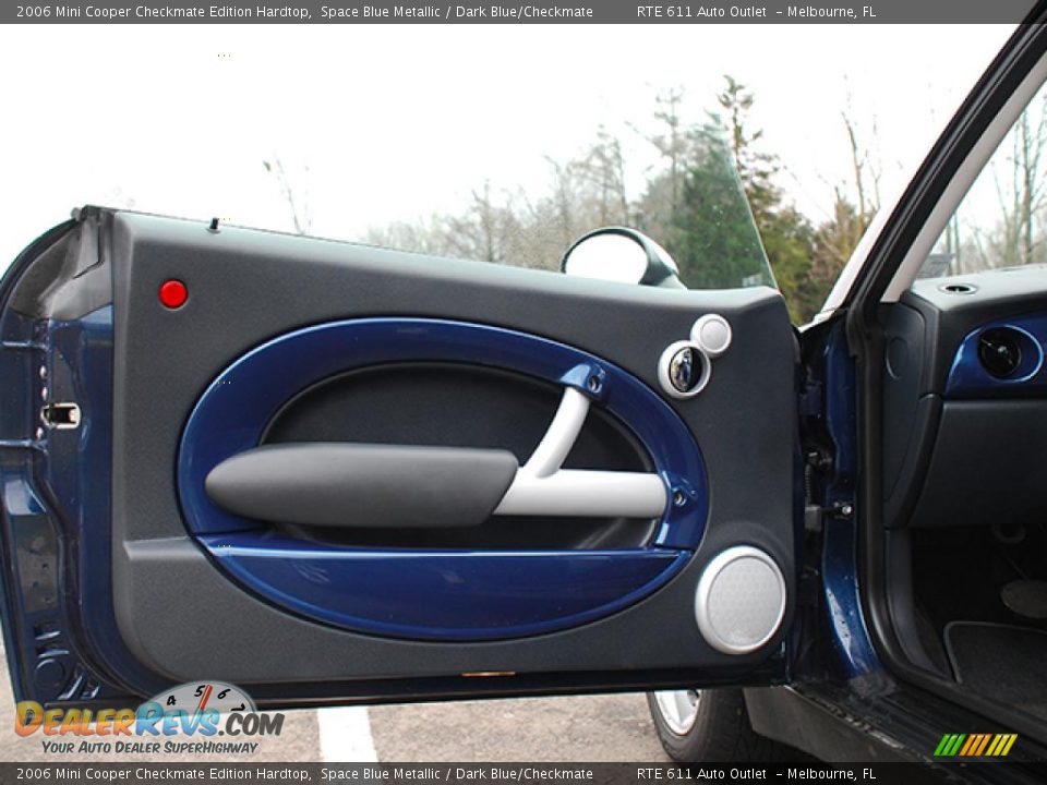 2006 Mini Cooper Checkmate Edition Hardtop Space Blue Metallic / Dark Blue/Checkmate Photo #24