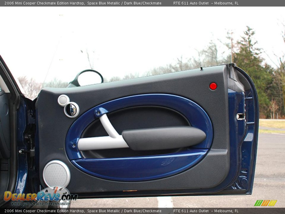 2006 Mini Cooper Checkmate Edition Hardtop Space Blue Metallic / Dark Blue/Checkmate Photo #25