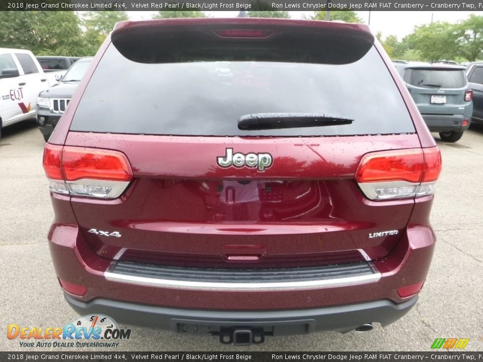 2018 Jeep Grand Cherokee Limited 4x4 Velvet Red Pearl / Black/Light Frost Beige Photo #4