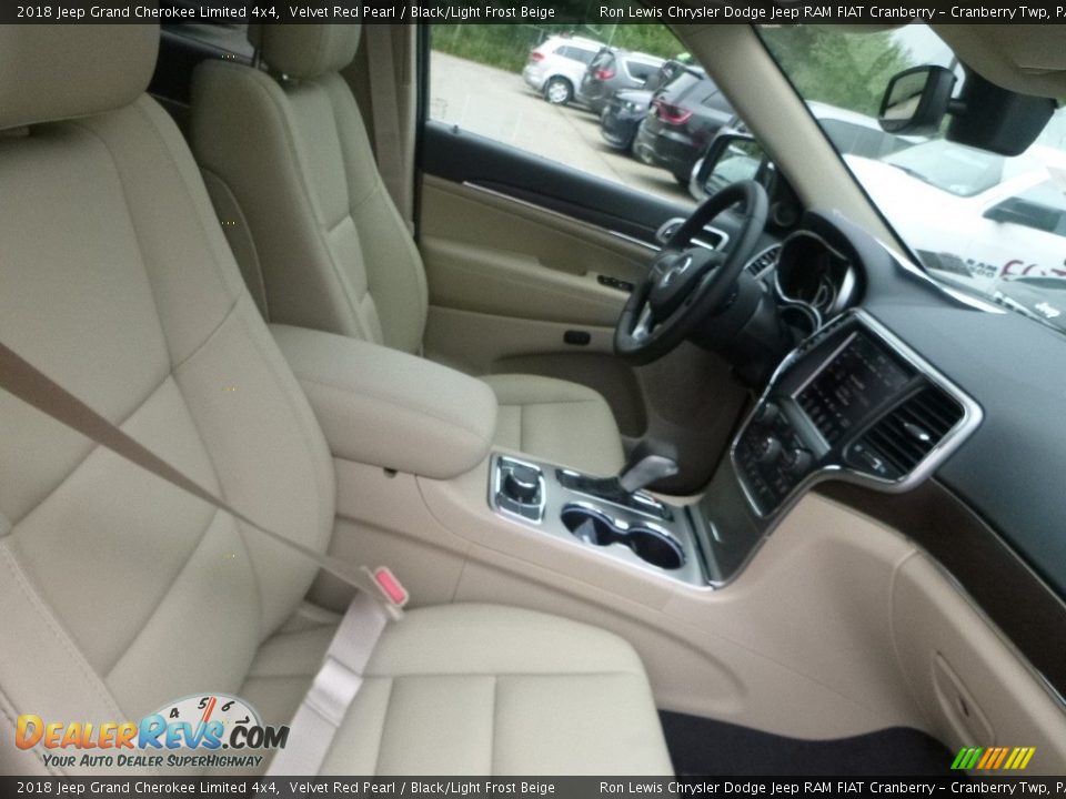 2018 Jeep Grand Cherokee Limited 4x4 Velvet Red Pearl / Black/Light Frost Beige Photo #10