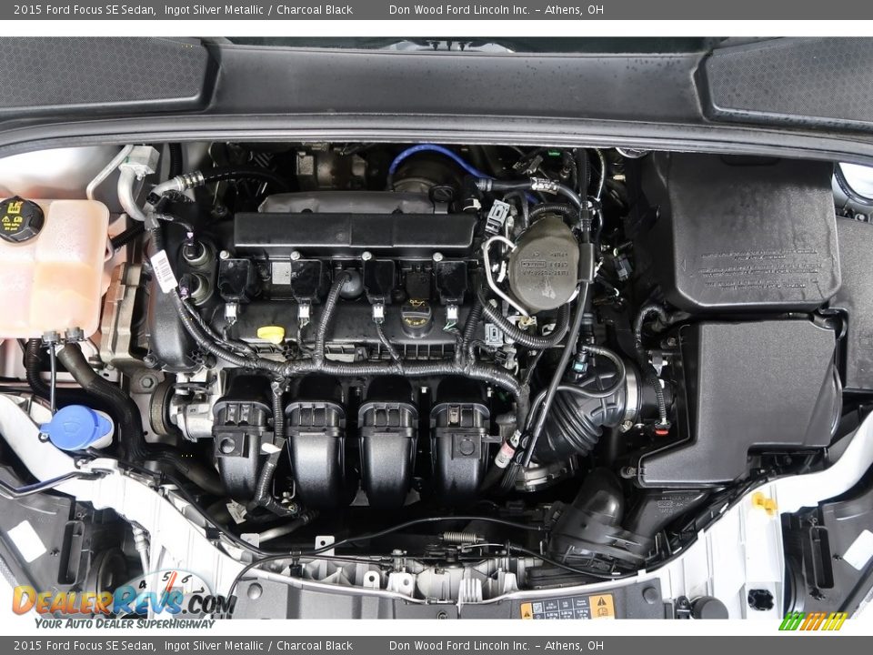 2015 Ford Focus SE Sedan Ingot Silver Metallic / Charcoal Black Photo #32
