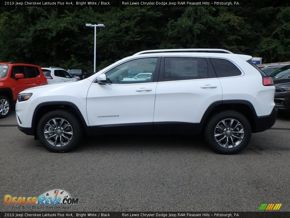 2019 Jeep Cherokee Latitude Plus 4x4 Bright White / Black Photo #2